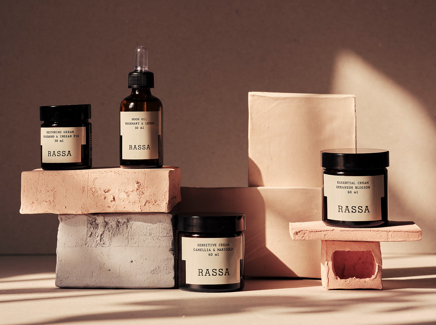 Sensitive Cream | Camelia & Marigold Rassa