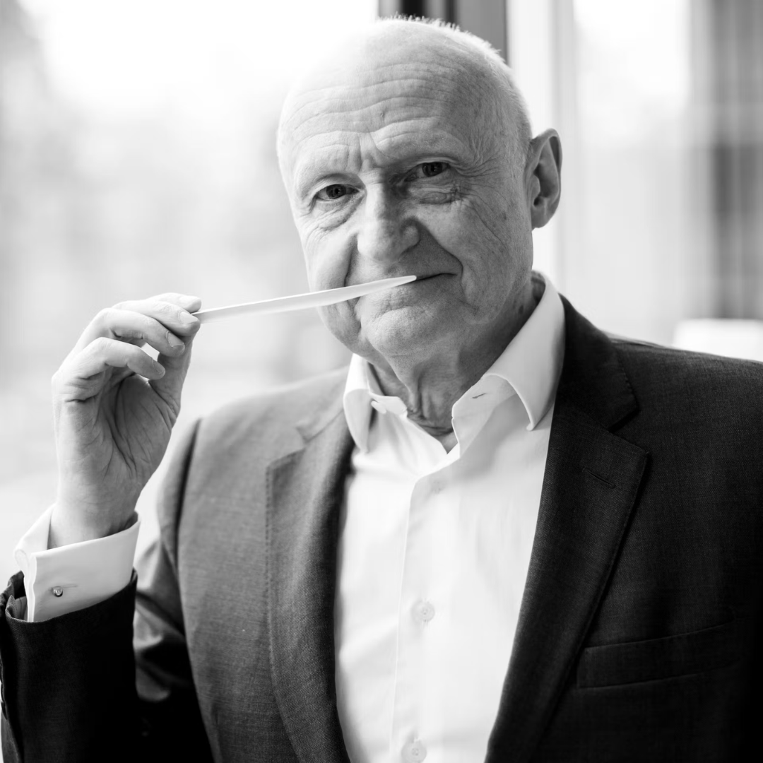 Velvet Iris by Dominique Ropion 